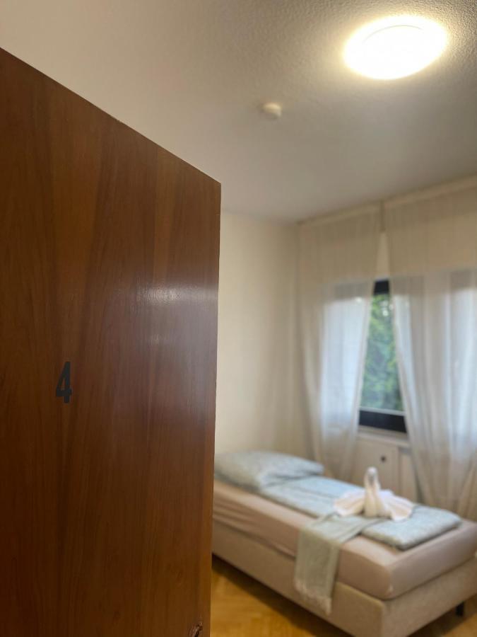 Comfortable Shared Apartment With Private Room In Весселинг Экстерьер фото