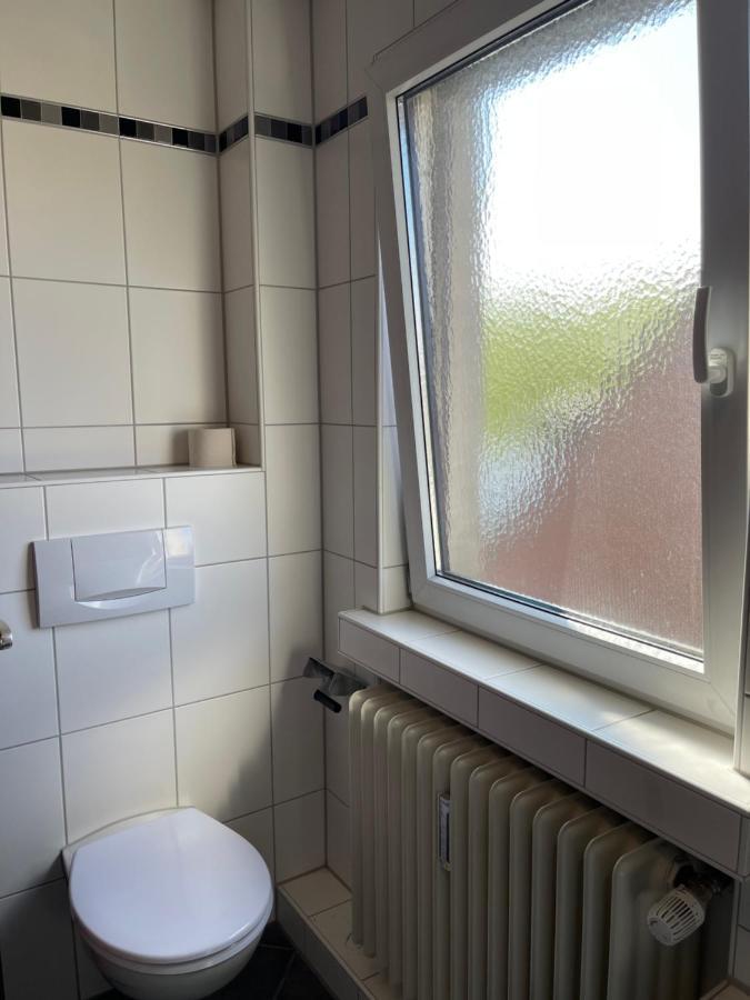 Comfortable Shared Apartment With Private Room In Весселинг Экстерьер фото